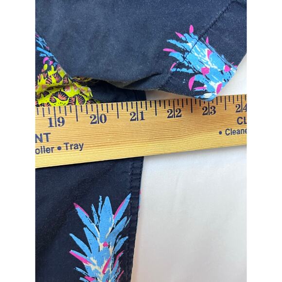 Chubbies Men's Large Blue Pineapple Print Button Down Golf Vacation Beach Shirt - Picture 4 of 5